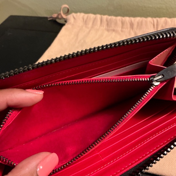 Christian Louboutin M Panettone Leather Zippie Wallet - Picture 6 of 8